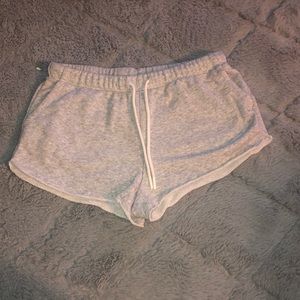 Lounge Shorts with pockets